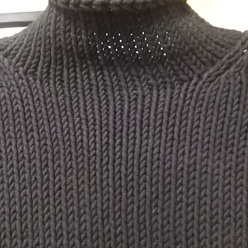 Sweater - Picture 2 of 3